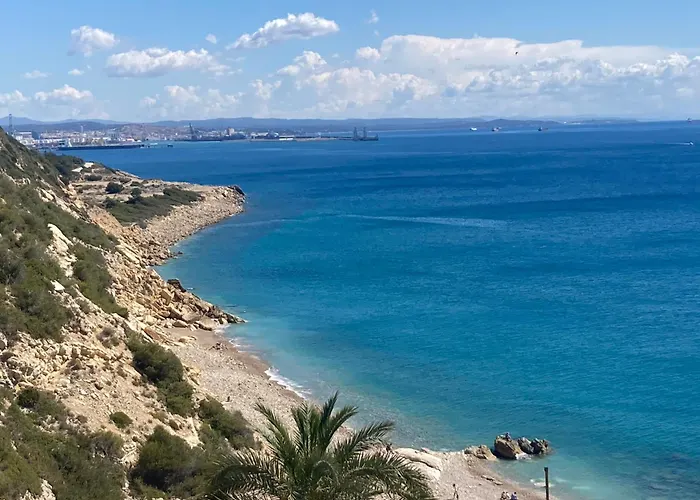 Vue Avec Piscine Et Wifi Salou